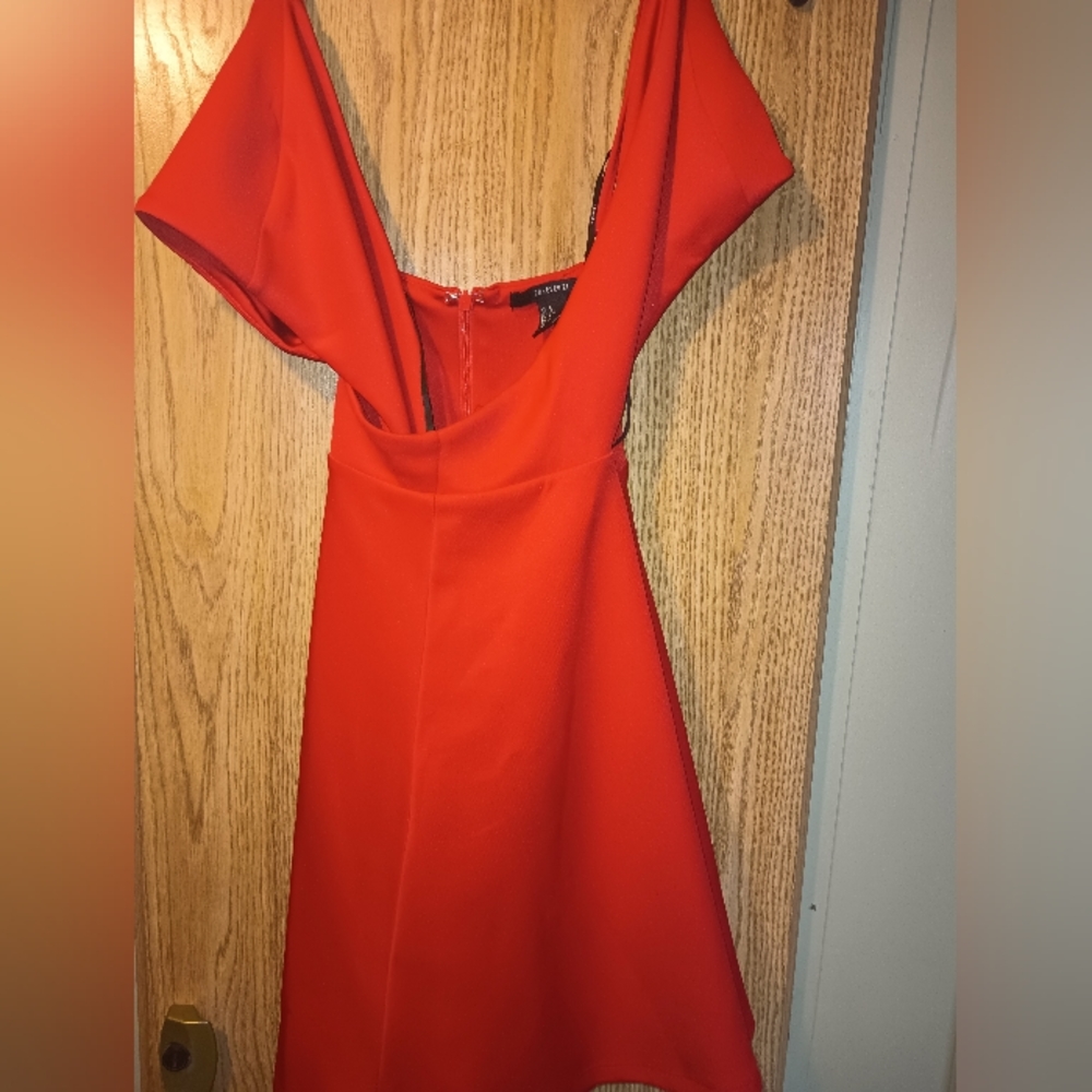 Forever 21 red sexy red lined mini dress cross under zipper back